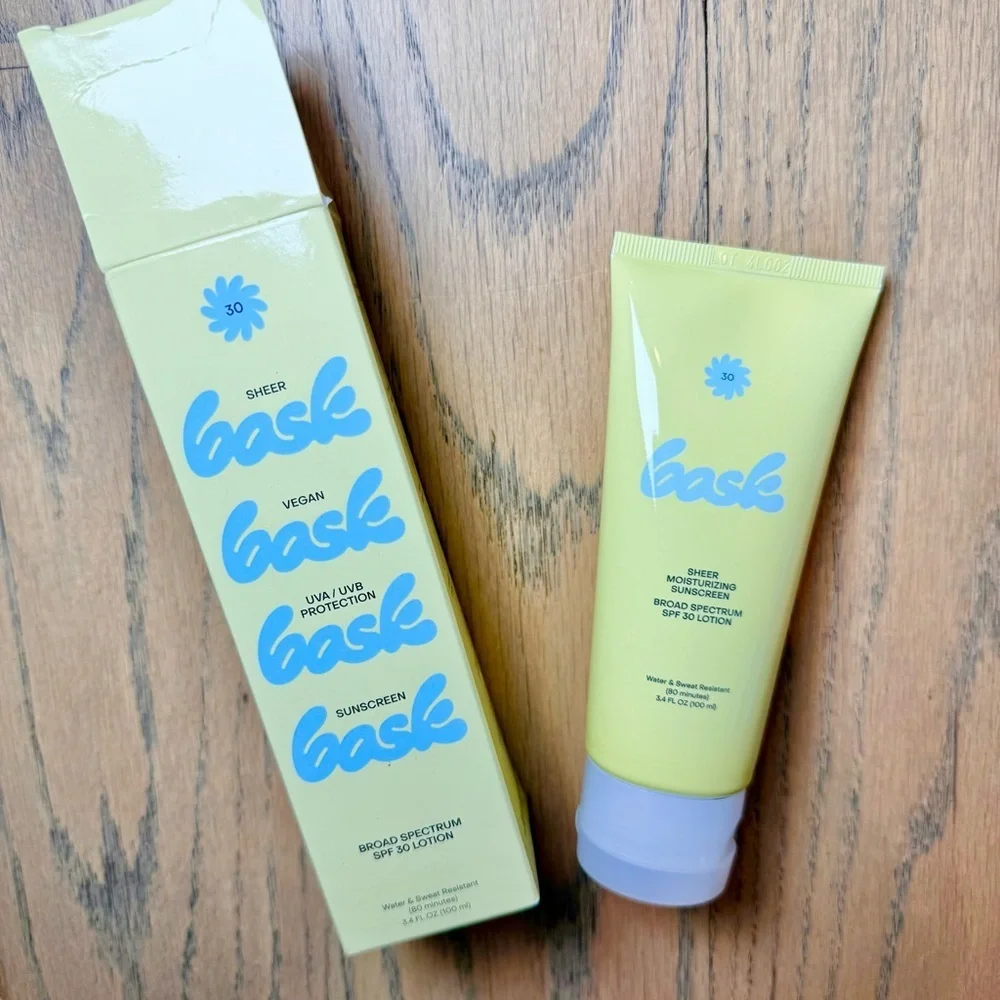 Bask Sheer Moisturizing Sunscreen Broad Spectrum SPF 30 Lotion New Never Opened